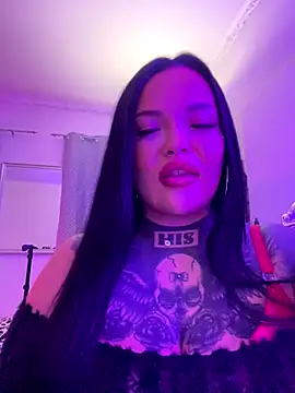  MelinaCurves  online show from November 23, 9:25 pm