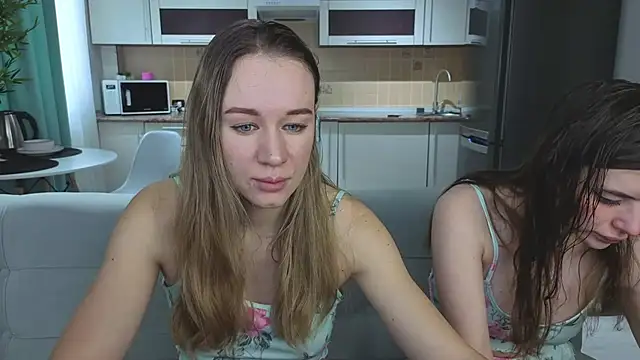 Snapshot of Naughty_Alice chatting on February 4, 5:46 am Naughty Alice online show from February 4, 5:46 am