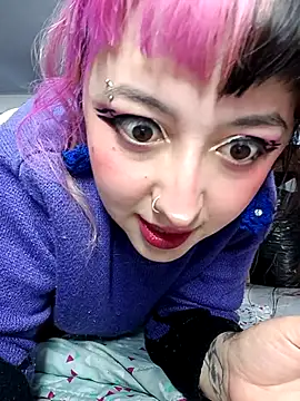 Snapshot of cindy_ink chatting on October 1, 10:05 pm cindy ink online show from October 1, 10:05 pm