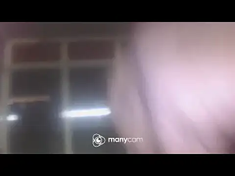 Snapshot of jikh13 chatting on January 31, 6:02 am jikh13 online show from January 31, 6:02 am