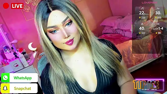 HOTnWILDalice online show from October 30, 1:29 am