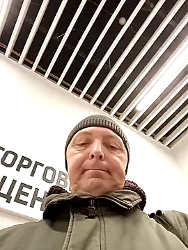 Snapshot of Pokaz2020 chatting on December 2, 10:39 am Pokaz2020 online show from December 2, 10:39 am