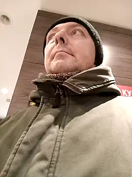 Snapshot of Pokaz2020 chatting on December 29, 3:57 pm Pokaz2020 online show from December 29, 3:57 pm