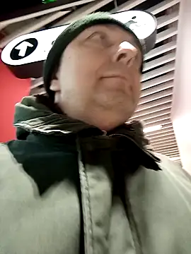 Snapshot of Pokaz2020 chatting on January 19, 5:28 pm Pokaz2020 online show from January 19, 5:28 pm