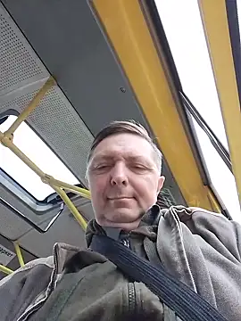 Snapshot of Pokaz2020 chatting on October 10, 8:24 am Pokaz2020 online show from October 10, 8:24 am