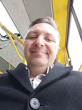 Snapshot of Pokaz2020 chatting on October 17, 8:17 am Pokaz2020 online show from October 17, 8:17 am