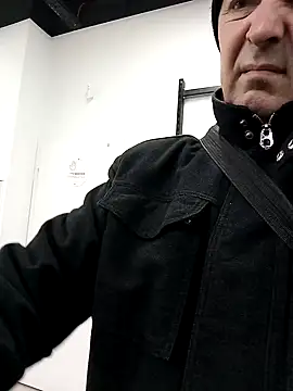 Snapshot of Pokaz2020 chatting on October 19, 4:18 pm Pokaz2020 online show from October 19, 4:18 pm