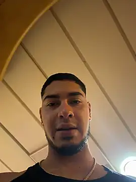 Snapshot of Dimitri_Colleman chatting on June 1, 11:28 pm Dimitri Colleman online show from June 1, 11:28 pm