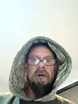 Snapshot of Skody31 chatting on May 11, 1:28 pm Skody31 online show from May 11, 1:28 pm