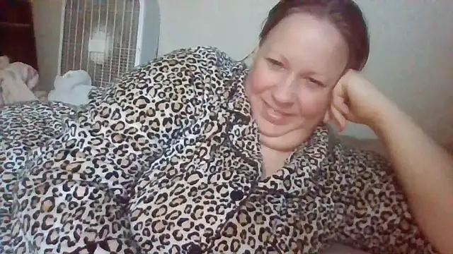 Snapshot of starlight1983 chatting on July 8, 3:38 pm starlight1983 online show from July 8, 3:38 pm