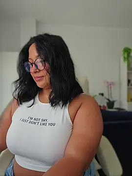 DannaaMeliza online show from June 20, 10:51 am