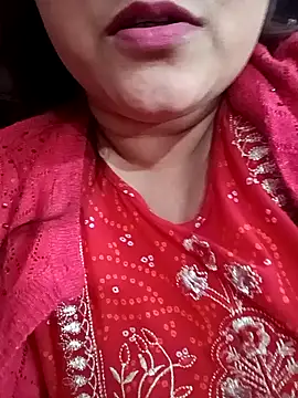 naughtymadam online show from January 13, 4:18 am