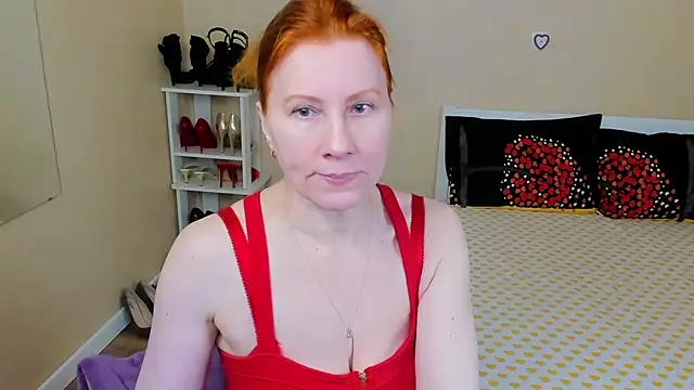 FoxySophia online show from March 25, 7:03 am