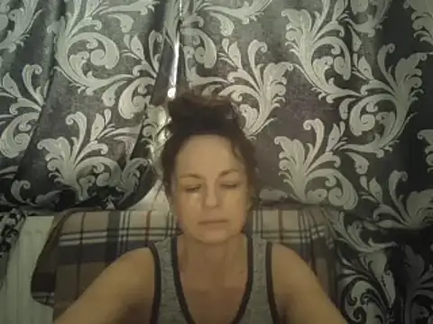 Snapshot of LindaStarS chatting on March 16, 6:31 am LindaStarS online show from March 16, 6:31 am