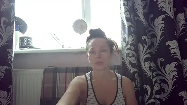 LindaStarS online show from January 14, 6:30 am