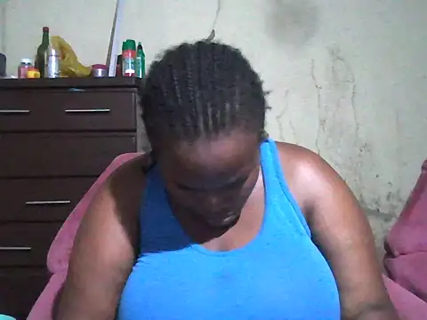 sexybigboobz online show from March 28, 12:32 am