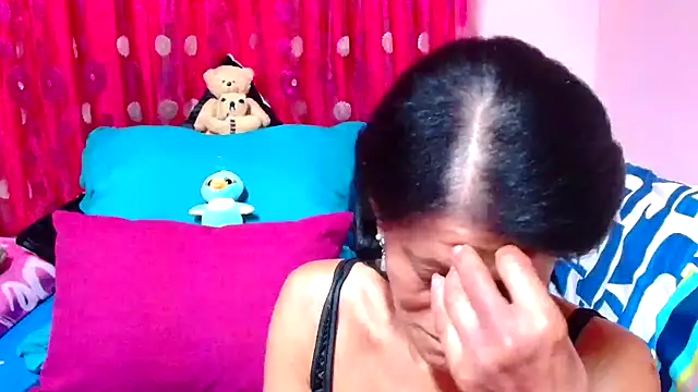 SLUTTYROXY online show from September 26, 6:45 pm