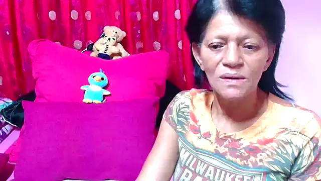 SLUTTYROXY online show from October 4, 6:50 pm