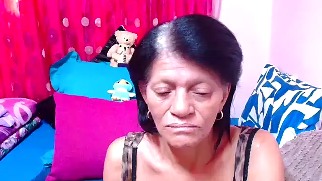 SLUTTYROXY online show from October 21, 7:31 am