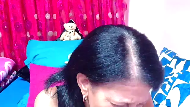 SLUTTYROXY online show from November 24, 8:25 am