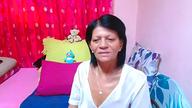 SLUTTYROXY online show from March 14, 10:10 am