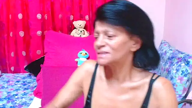 SLUTTYROXY online show from March 22, 8:29 am