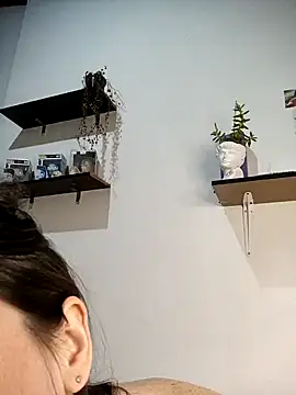 Snapshot of loveuu-bae chatting on December 21, 12:20 am loveuu-bae online show from December 21, 12:20 am