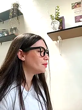 Snapshot of loveuu-bae chatting on January 17, 5:51 pm loveuu-bae online show from January 17, 5:51 pm