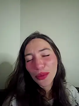 Snapshot of loveuu-bae chatting on September 22, 12:34 am loveuu-bae online show from September 22, 12:34 am