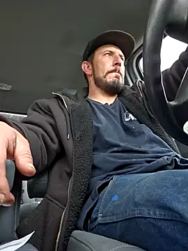 UncutHammer69 online show from January 7, 11:24 pm