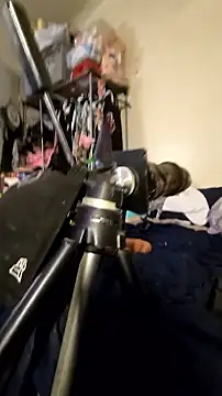 Snapshot of UncutHammer69 chatting on January 19, 11:14 am UncutHammer69 online show from January 19, 11:14 am