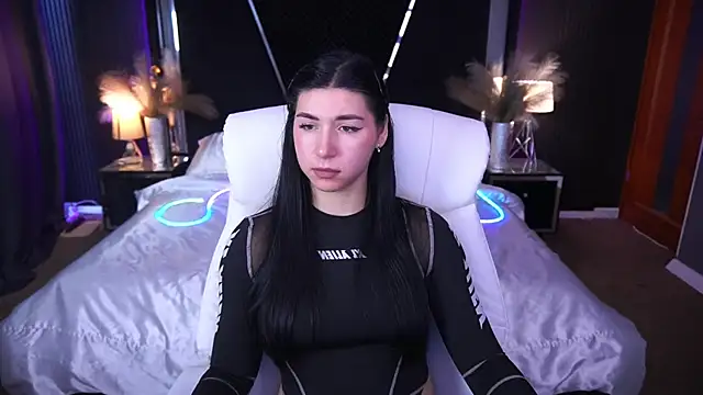 EmilyCandyy online show from October 24, 6:54 am