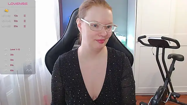 Lady Inari online show from February 2, 10:58 am