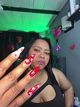 yanza2002 online show from February 14, 11:45 pm