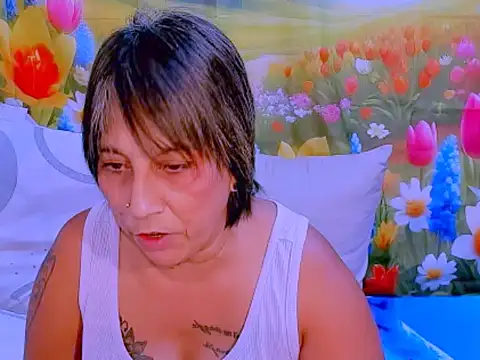 indianroxy online show from October 22, 6:35 am