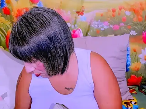 Snapshot of indianroxy chatting on February 25, 5:44 pm indianroxy online show from February 25, 5:44 pm