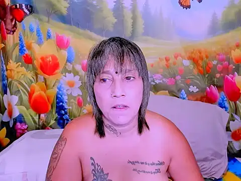 Snapshot of indianroxy chatting on February 26, 6:56 am indianroxy online show from February 26, 6:56 am