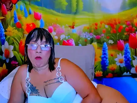 indianroxy online show from May 23, 6:34 pm