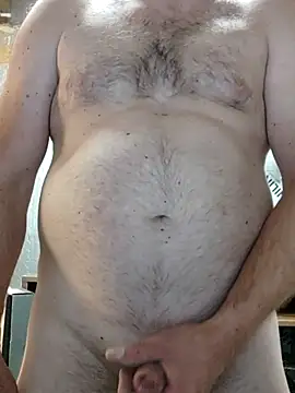 Snapshot of IronedTitan chatting on June 6, 4:28 am IronedTitan online show from June 6, 4:28 am