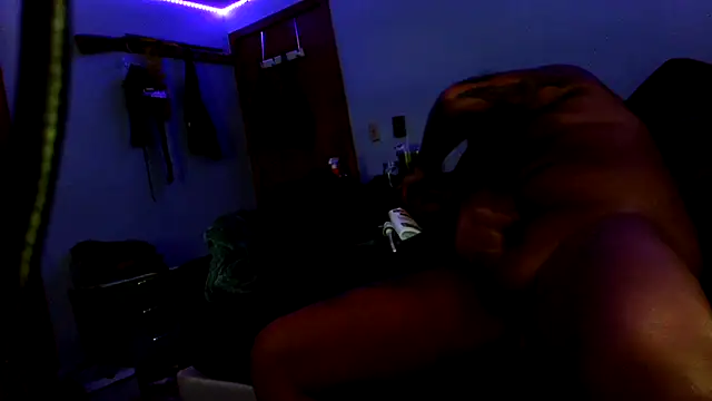 EdgarAlenPole online show from November 13, 8:30 pm