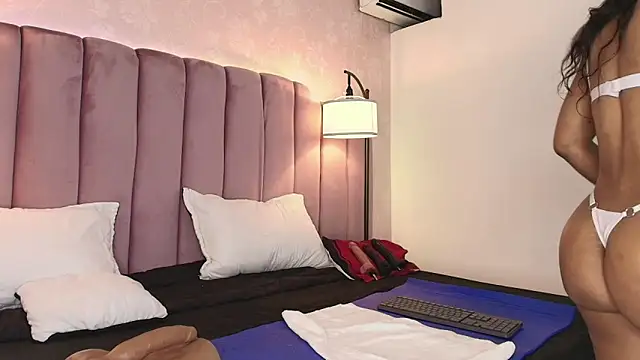 HallyBans online show from March 21, 11:59 am