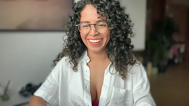 illaroom online show from October 28, 4:53 pm