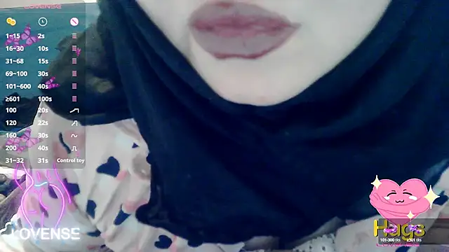 Snapshot of tatli_bela chatting on February 21, 11:54 pm tatli bela online show from February 21, 11:54 pm