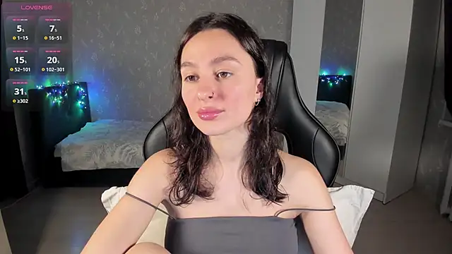 EllaFresh online show from March 6, 9:55 pm