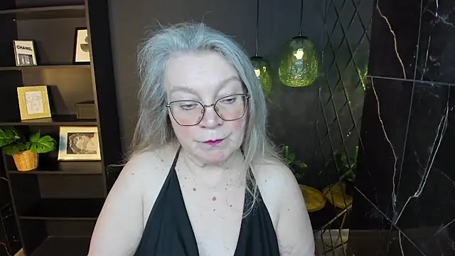 NataliMellow online show from April 16, 1:12 pm