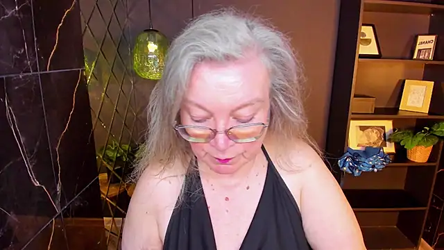 Snapshot of NataliMellow chatting on May 30, 1:08 pm NataliMellow online show from May 30, 1:08 pm