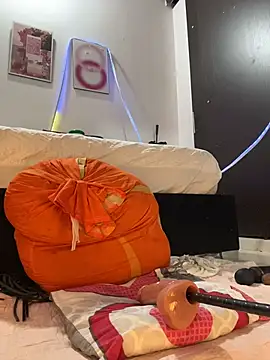 halana squirts online show from August 1, 4:34 am
