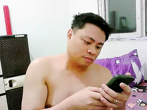 Snapshot of SirViceBoy2020 chatting on July 6, 3:03 pm SirViceBoy2020 online show from July 6, 3:03 pm