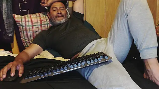 dantehot2020 online show from March 1, 4:03 am