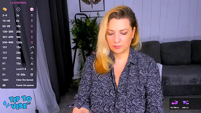 JillSpacey online show from January 25, 2:15 am